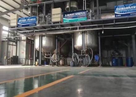 Antyseptyczna miazga przemysłowa 13% Środek bakteriobójczy Unikać bezbarwnej lub jasnożółtej