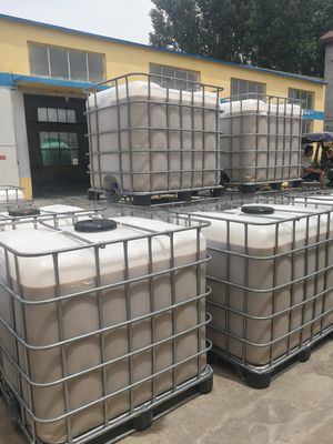 Dobra cena. Agenci rozmiaru powierzchni dla wytrzymałości i gładkości papieru w Internecie